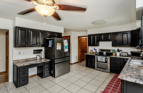 Tiny photo for 6744 Shieldwood Road, Toledo, OH 43617 (MLS # 10014019)