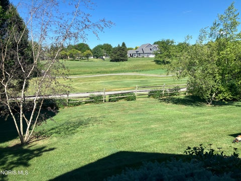 Tiny photo for 29301 Bates Road #29301, Perrysburg, OH 43551 (MLS # 10011481)