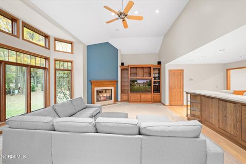 Tiny photo for 5901 Wildwood Lane, Whitehouse, OH 43571 (MLS # 10006795)