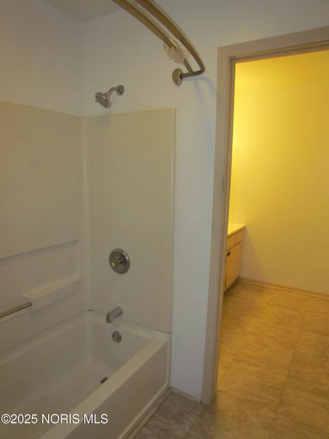Tiny photo for 1668 Brownstone Boulevard #Apt 613, Toledo, OH 43614 (MLS # 10004911)