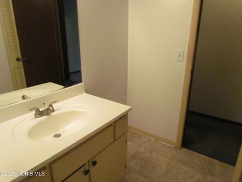 Tiny photo for 1668 Brownstone Boulevard #Apt 613, Toledo, OH 43614 (MLS # 10004911)