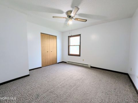 Tiny photo for 201 E North Avenue, Pioneer, OH 43554 (MLS # 10010302)