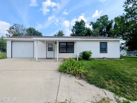 Photo of 201 E North Avenue, Pioneer, OH 43554 (MLS # 10010302)