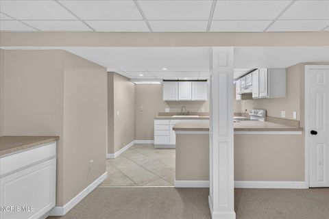 Tiny photo for 2238 Old Planke Road, Holland, OH 43528 (MLS # 10009726)