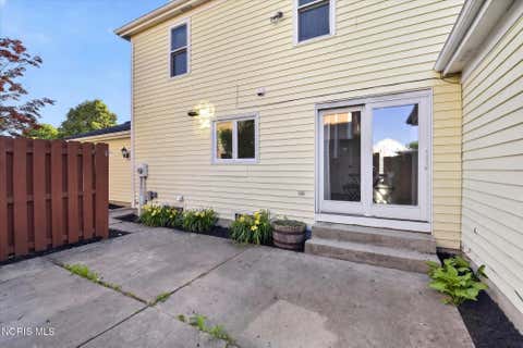 Tiny photo for 2238 Old Planke Road, Holland, OH 43528 (MLS # 10009726)