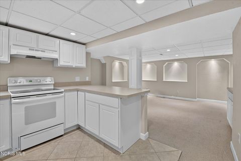 Tiny photo for 2238 Old Planke Road, Holland, OH 43528 (MLS # 10009726)