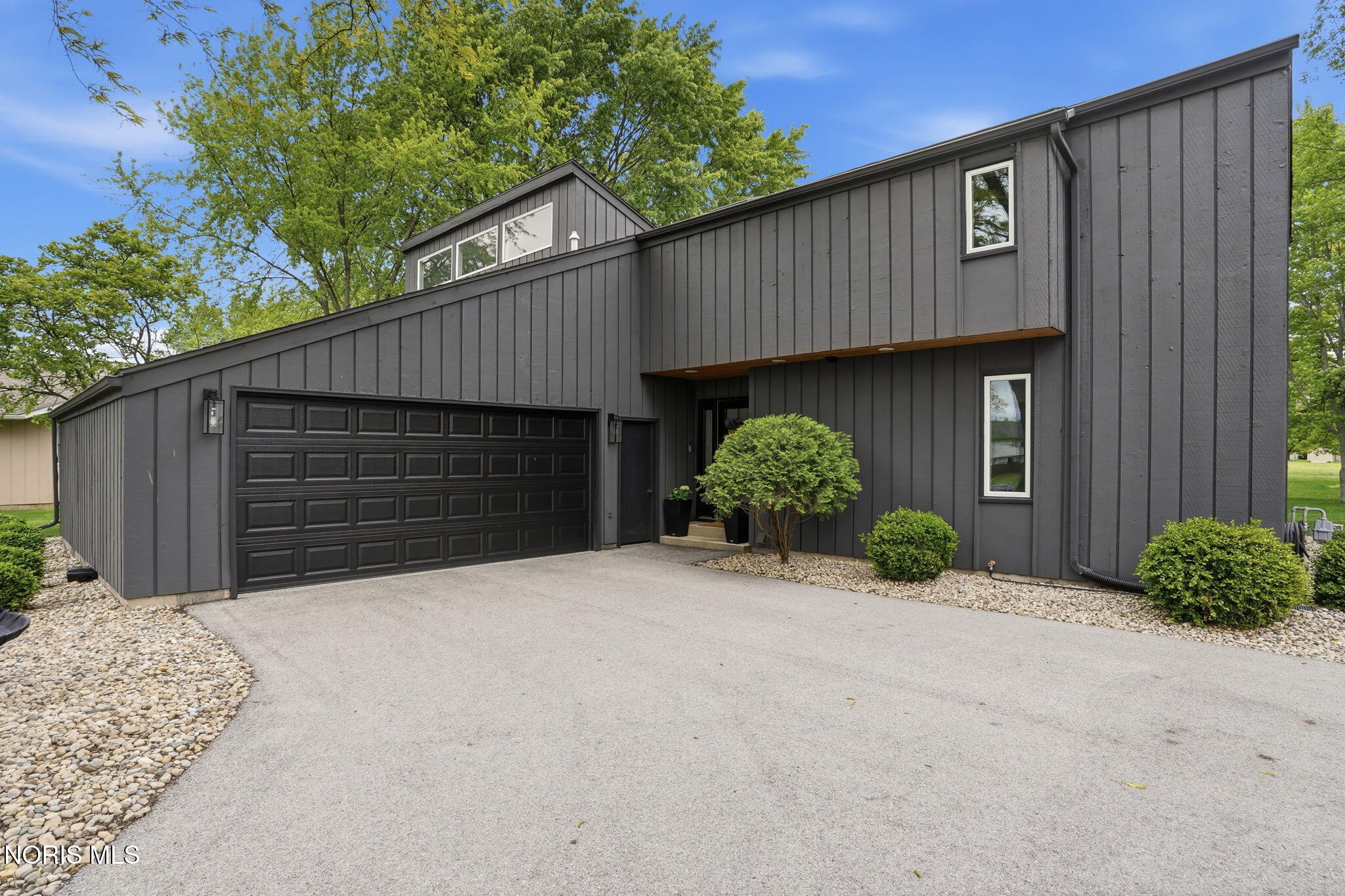 2923 Gleneagle Drive