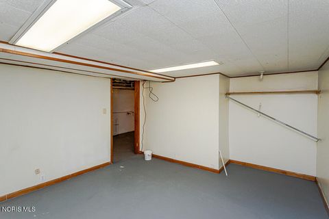 Tiny photo for 855 Brighton Avenue, Toledo, OH 43609 (MLS # 10004828)