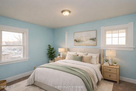 Tiny photo for 855 Brighton Avenue, Toledo, OH 43609 (MLS # 10004828)