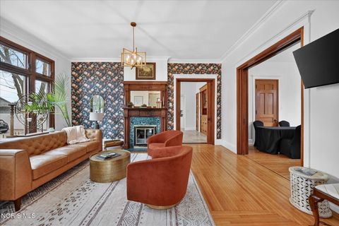 Tiny photo for 325 N Main Street, Bowling Green, OH 43402 (MLS # 10005272)