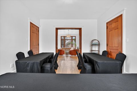 Tiny photo for 325 N Main Street, Bowling Green, OH 43402 (MLS # 10005272)