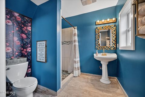 Tiny photo for 325 N Main Street, Bowling Green, OH 43402 (MLS # 10005272)