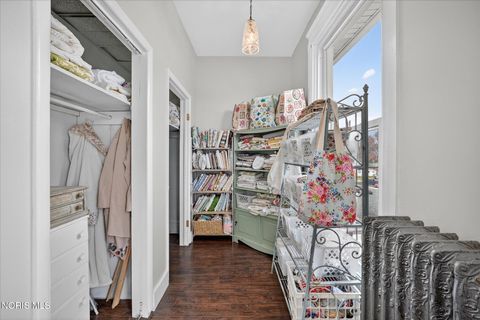 Tiny photo for 325 N Main Street, Bowling Green, OH 43402 (MLS # 10005272)