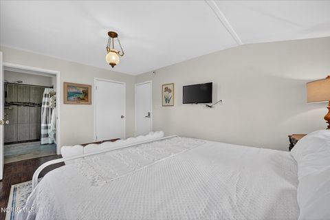 Tiny photo for 325 N Main Street, Bowling Green, OH 43402 (MLS # 10005272)