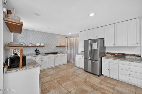 Tiny photo for 325 N Main Street, Bowling Green, OH 43402 (MLS # 10005272)