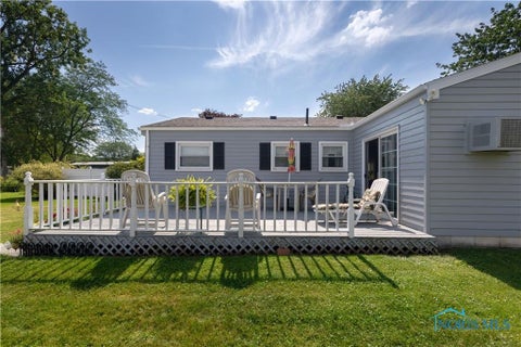 Tiny photo for 704 Northview Drive, Fostoria, OH 44830 (MLS # 10010370)