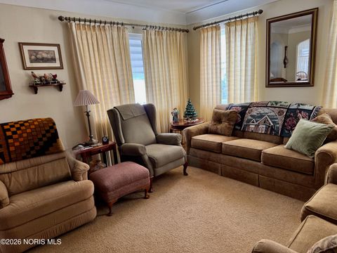 Tiny photo for 4418 288th Street, Toledo, OH 43611 (MLS # 10002782)