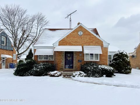 Photo of 4418 288th Street, Toledo, OH 43611 (MLS # 10002782)