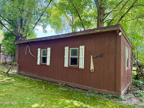 Tiny photo for 1606 S Crissey Road, Holland, OH 43528 (MLS # 10010098)