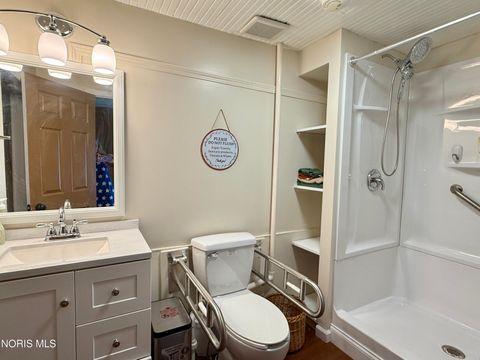 Tiny photo for 1606 S Crissey Road, Holland, OH 43528 (MLS # 10010098)