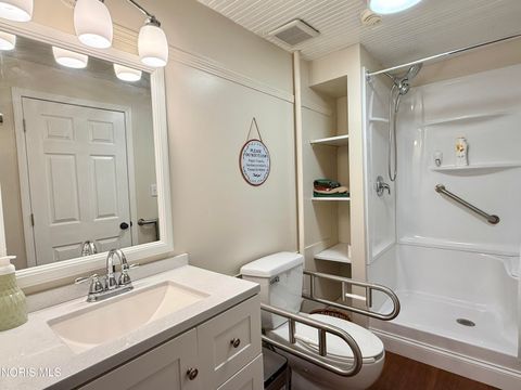 Tiny photo for 1606 S Crissey Road, Holland, OH 43528 (MLS # 10010098)
