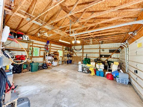 Tiny photo for 1606 S Crissey Road, Holland, OH 43528 (MLS # 10010098)