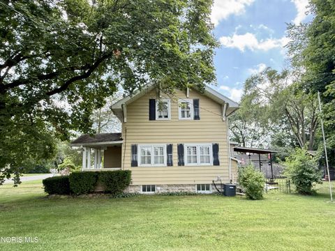 Tiny photo for 1606 S Crissey Road, Holland, OH 43528 (MLS # 10010098)