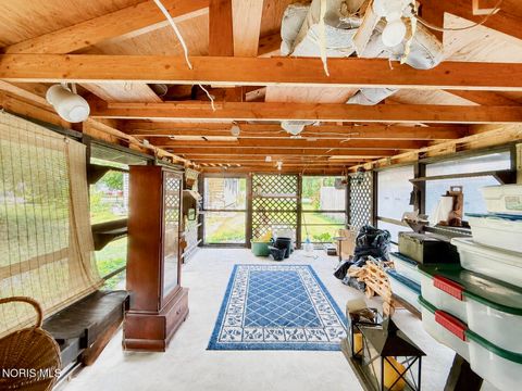 Tiny photo for 1606 S Crissey Road, Holland, OH 43528 (MLS # 10010098)