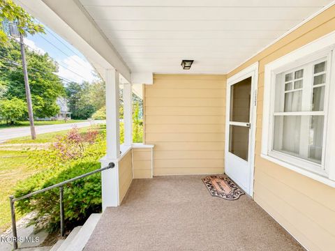 Tiny photo for 1606 S Crissey Road, Holland, OH 43528 (MLS # 10010098)