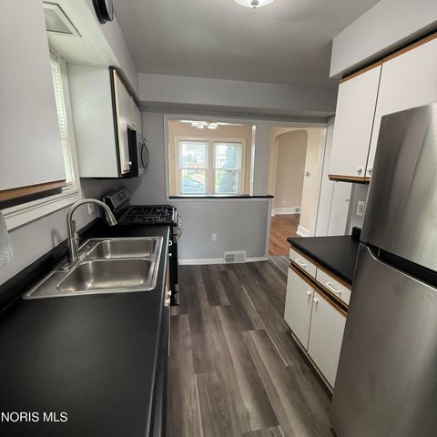 Tiny photo for 1475 Craigwood Road, Toledo, OH 43612 (MLS # 10006564)