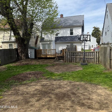 Tiny photo for 1475 Craigwood Road, Toledo, OH 43612 (MLS # 10006564)