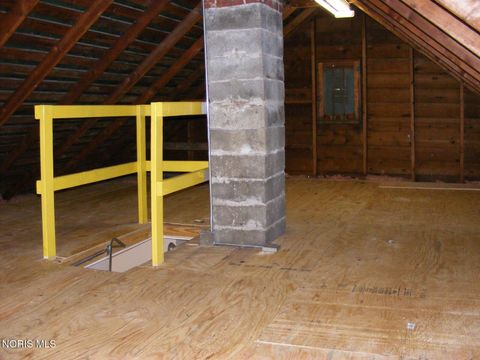 Tiny photo for 1475 Craigwood Road, Toledo, OH 43612 (MLS # 10006564)