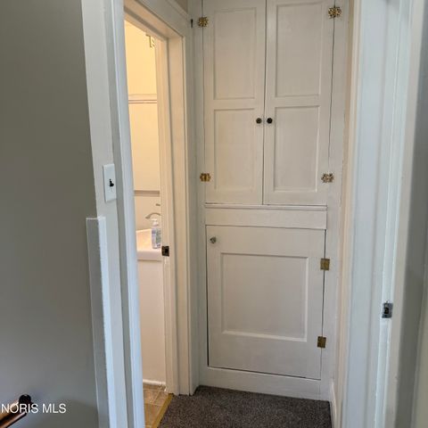 Tiny photo for 1475 Craigwood Road, Toledo, OH 43612 (MLS # 10006564)