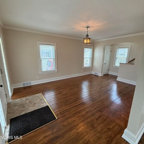 Tiny photo for 1475 Craigwood Road, Toledo, OH 43612 (MLS # 10006564)