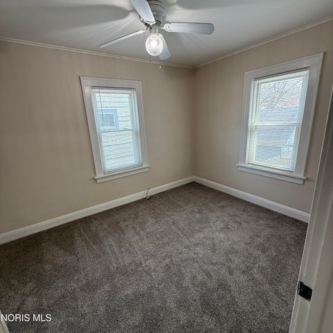 Tiny photo for 1475 Craigwood Road, Toledo, OH 43612 (MLS # 10006564)