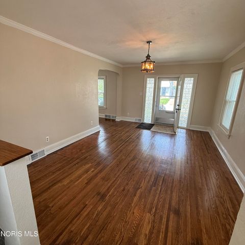 Tiny photo for 1475 Craigwood Road, Toledo, OH 43612 (MLS # 10006564)