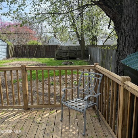 Tiny photo for 1475 Craigwood Road, Toledo, OH 43612 (MLS # 10006564)