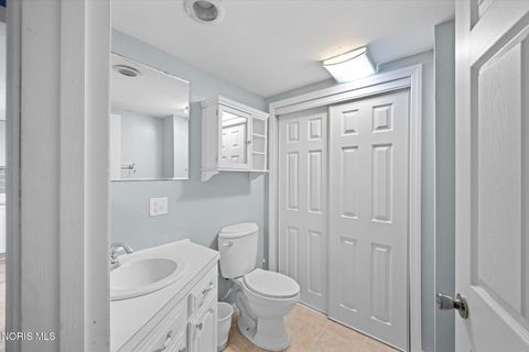 Tiny photo for 5415 Seaman Road, Oregon, OH 43616 (MLS # 10006336)