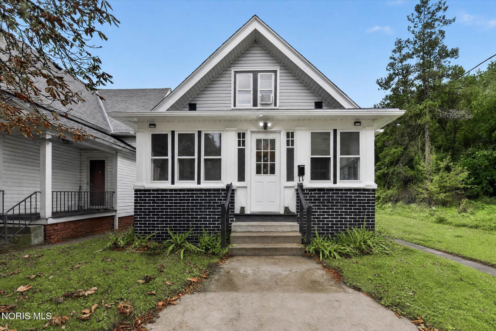 236 Dexter Street