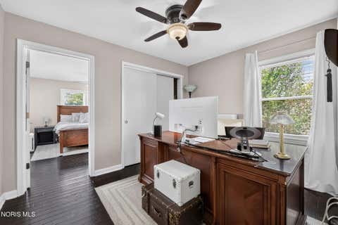 Tiny photo for 2566 Ivy Place, Toledo, OH 43613 (MLS # 10010675)