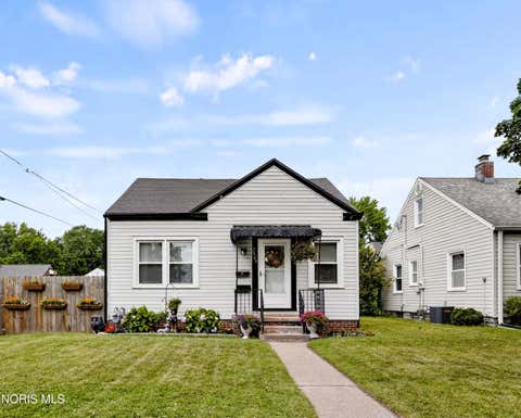 Photo of 2566 Ivy Place, Toledo, OH 43613 (MLS # 10010675)