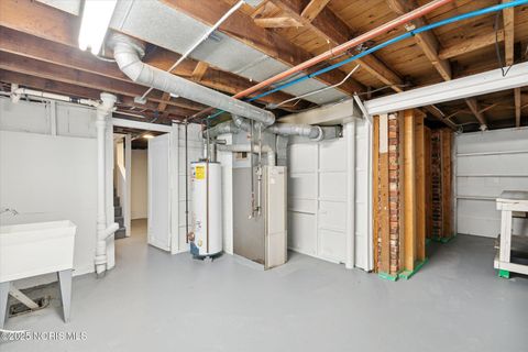 Tiny photo for 218 Waggoner Boulevard, Toledo, OH 43612 (MLS # 10002023)