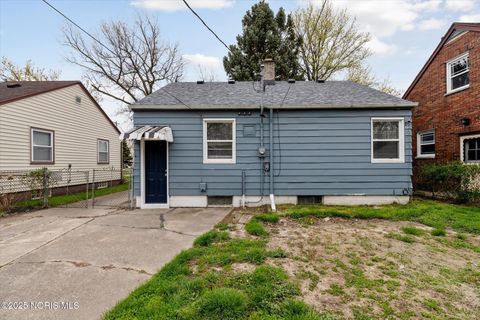 Tiny photo for 218 Waggoner Boulevard, Toledo, OH 43612 (MLS # 10002023)