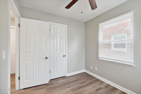 Tiny photo for 218 Waggoner Boulevard, Toledo, OH 43612 (MLS # 10002023)