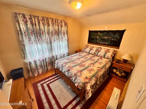 Tiny photo for 411 E Hamilton Street, Bryan, OH 43506 (MLS # 10000527)