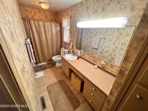 Tiny photo for 411 E Hamilton Street, Bryan, OH 43506 (MLS # 10000527)