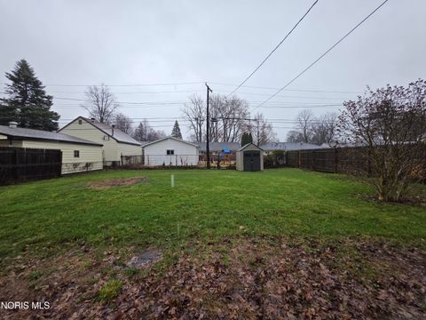 Tiny photo for 5742 Vail Avenue, Toledo, OH 43623 (MLS # 10004967)