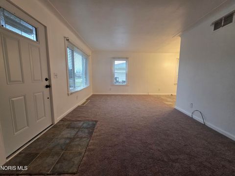 Tiny photo for 5742 Vail Avenue, Toledo, OH 43623 (MLS # 10004967)