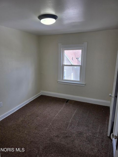 Tiny photo for 57 Jay Street, Toledo, OH 43605 (MLS # 10006326)