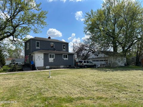 Tiny photo for 1432 Pieper Drive, Oregon, OH 43616 (MLS # 10007358)